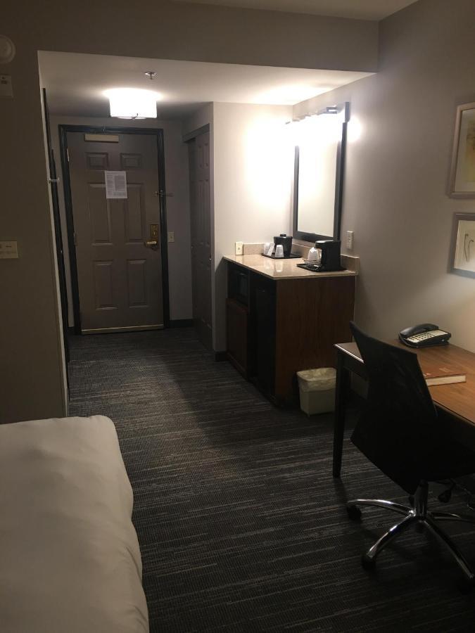 Country Inn & Suites By Radisson, Grand Rapids East, Mi Buitenkant foto