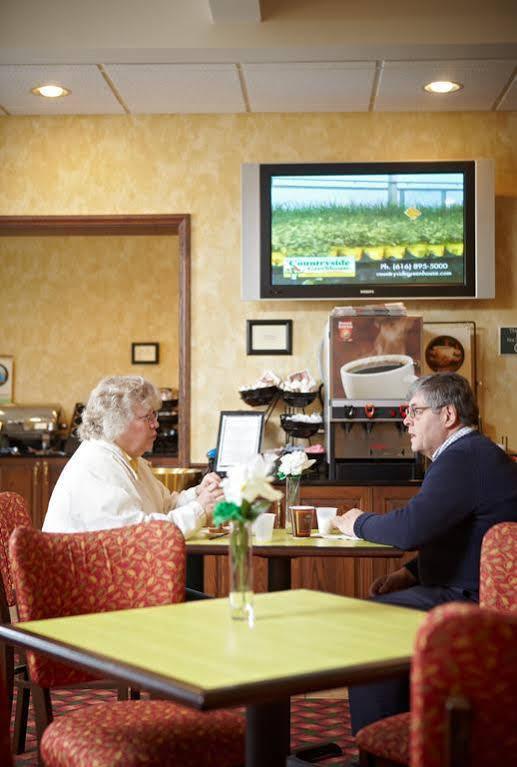 Country Inn & Suites By Radisson, Grand Rapids East, Mi Buitenkant foto