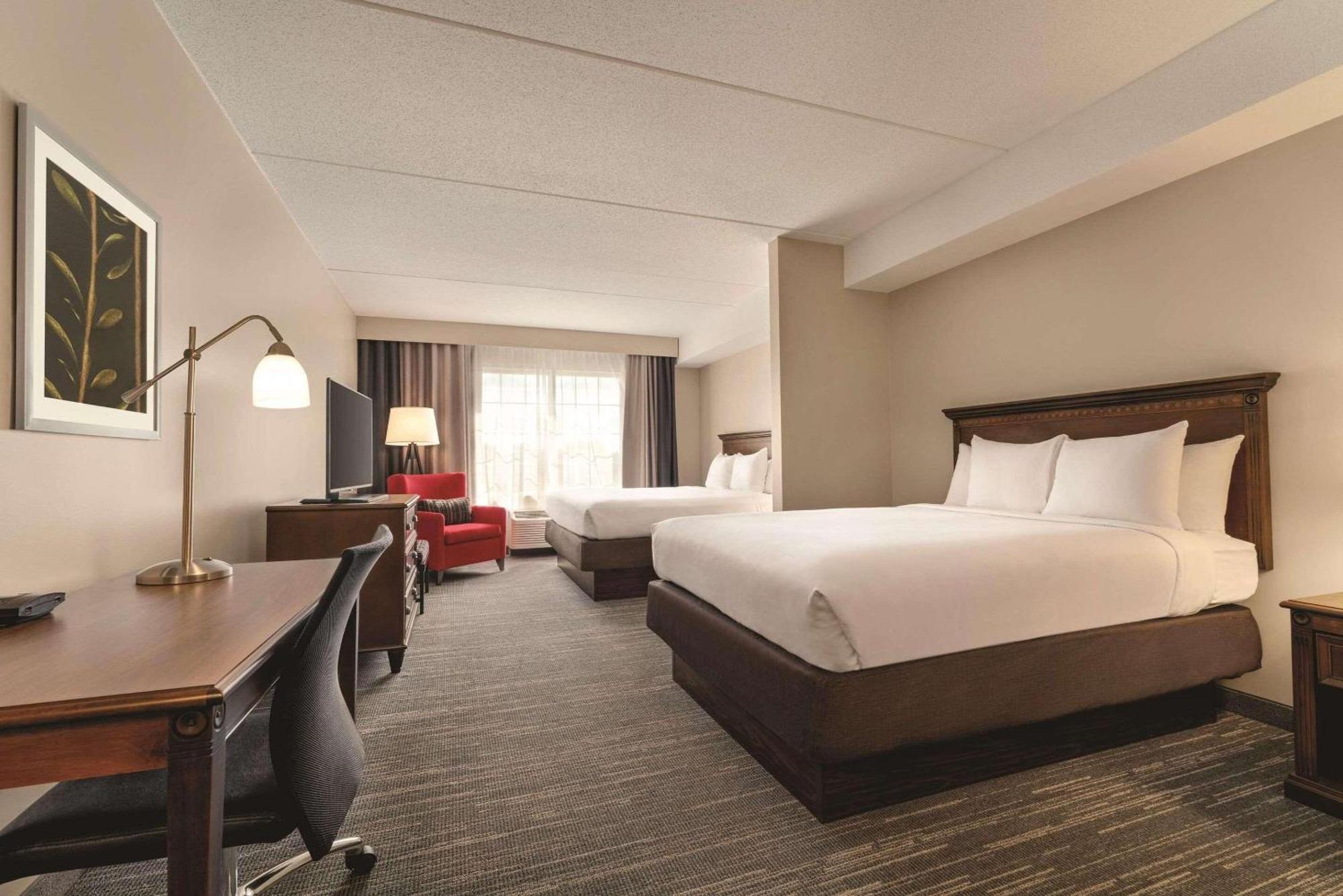 Country Inn & Suites By Radisson, Grand Rapids East, Mi Buitenkant foto