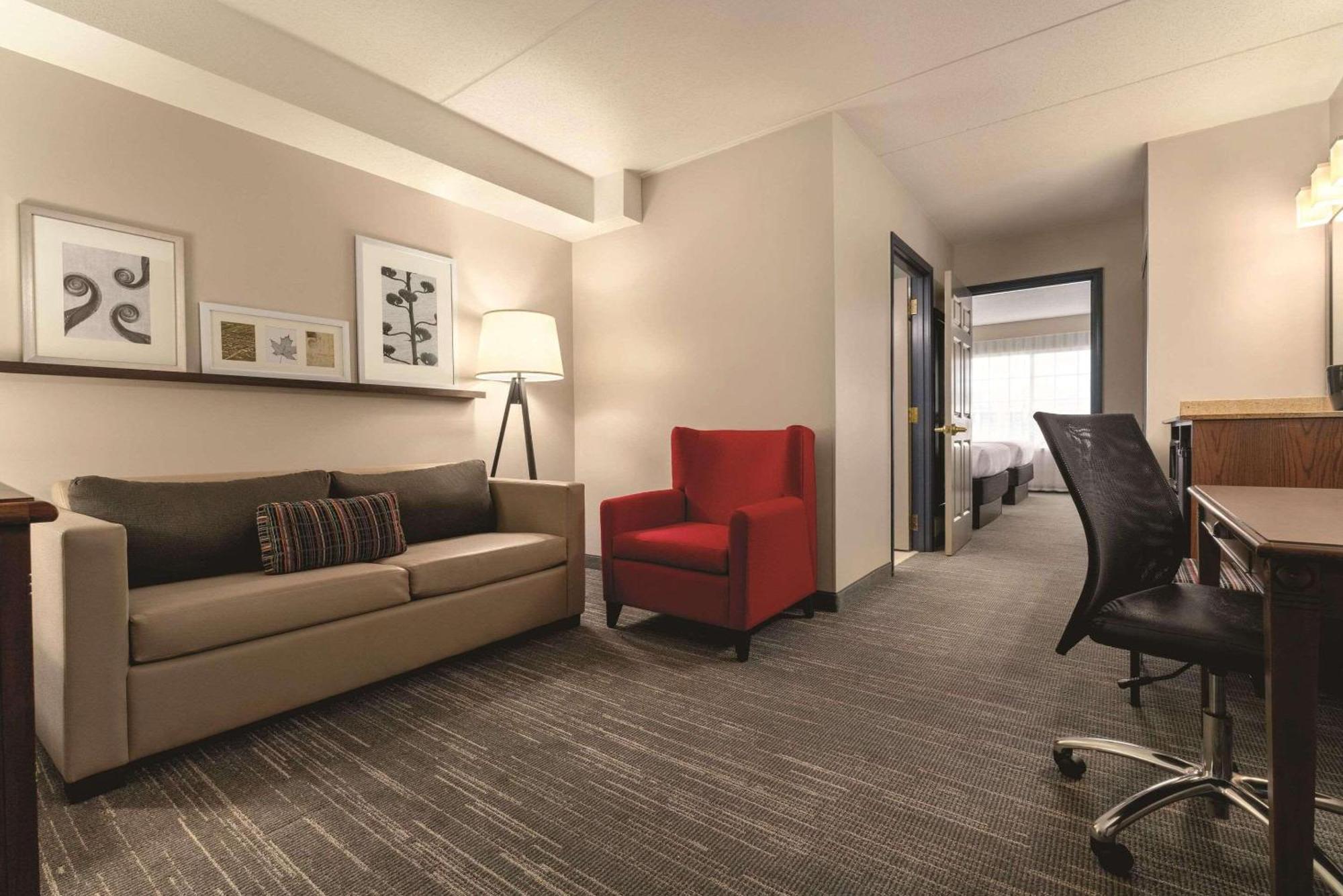Country Inn & Suites By Radisson, Grand Rapids East, Mi Buitenkant foto
