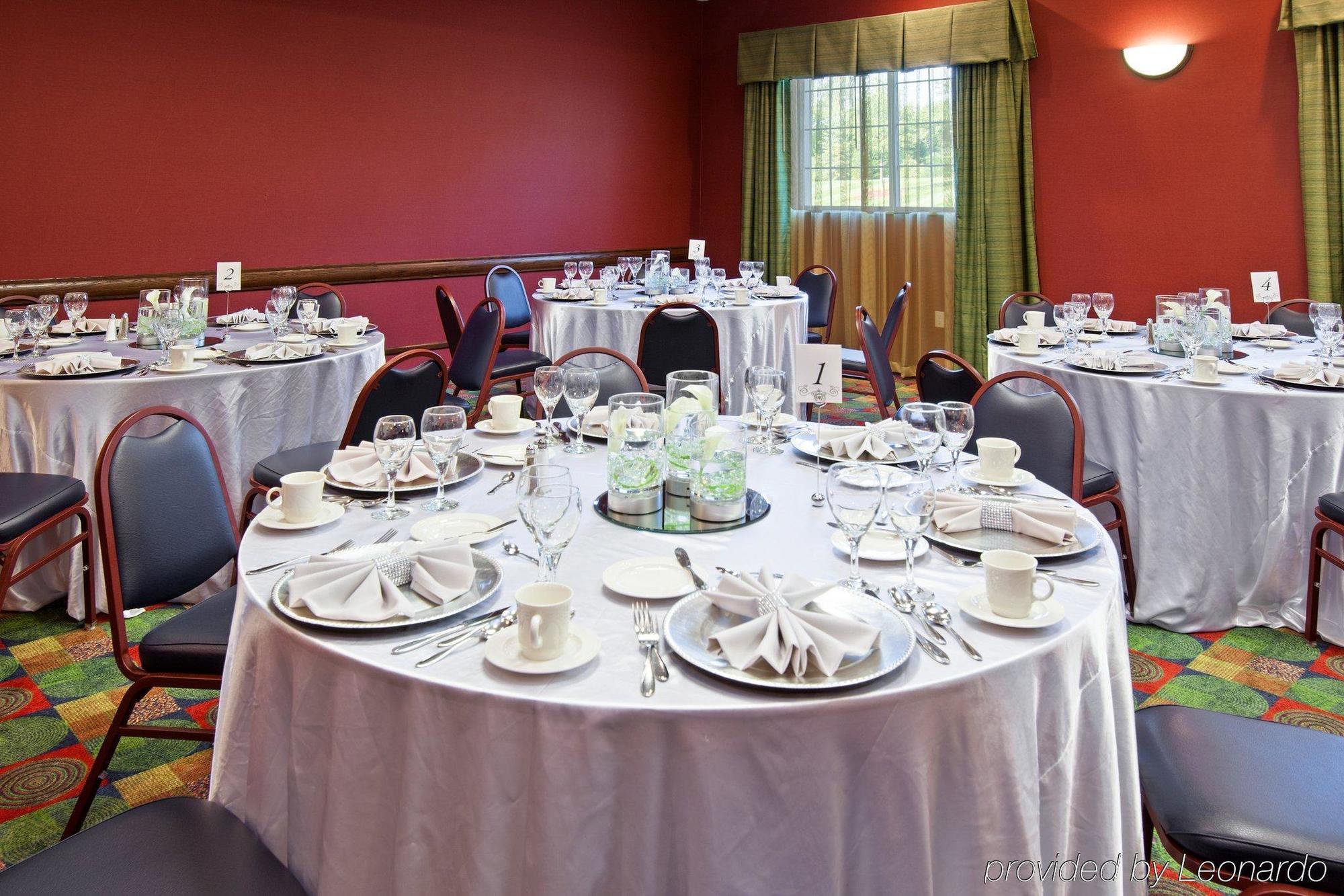 Country Inn & Suites By Radisson, Grand Rapids East, Mi Faciliteiten foto