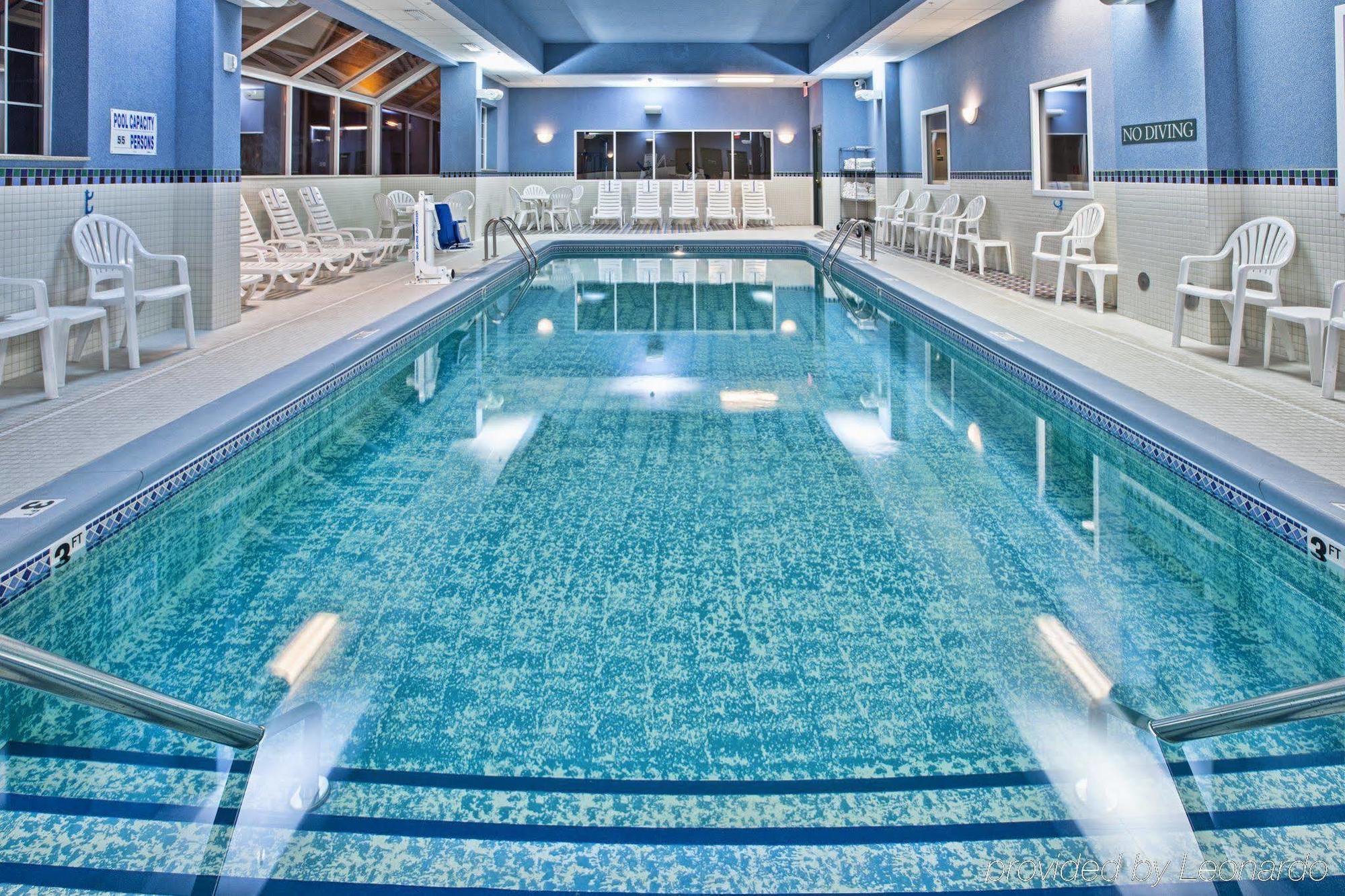 Country Inn & Suites By Radisson, Grand Rapids East, Mi Faciliteiten foto